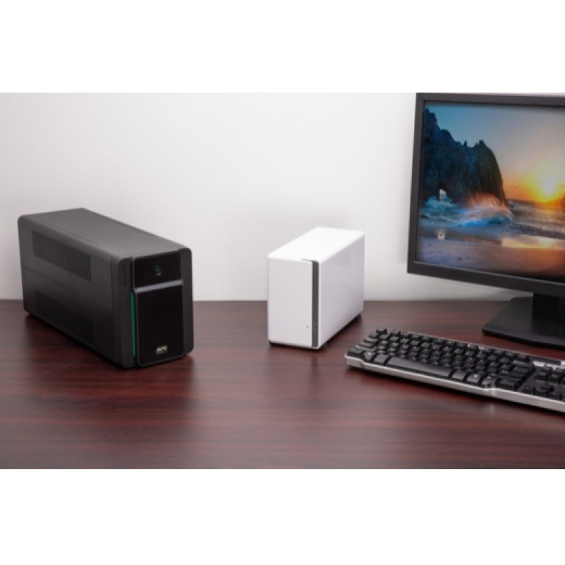 ИБП APC Easy UPS 2200VA, IEC (BVX2200LI)