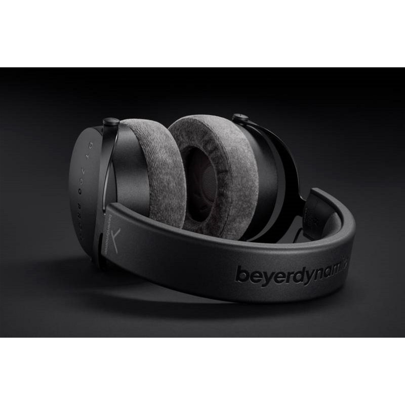 Навушники Beyerdynamic DT 700 Pro X (737704)