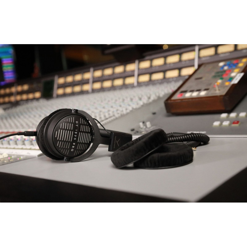 Навушники Beyerdynamic DT 1990 Pro MK II Black