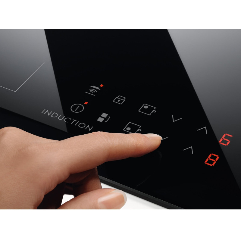 Варильна поверхня Electrolux LIV63431BK