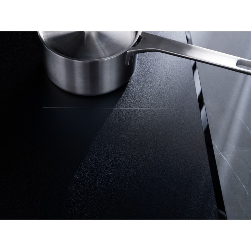 Варильна поверхня AEG NII74B10AB