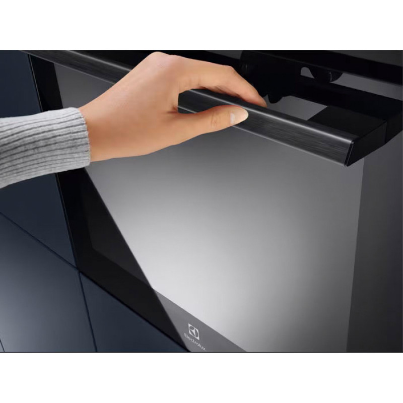 Духова шафа Electrolux EOD6F77H