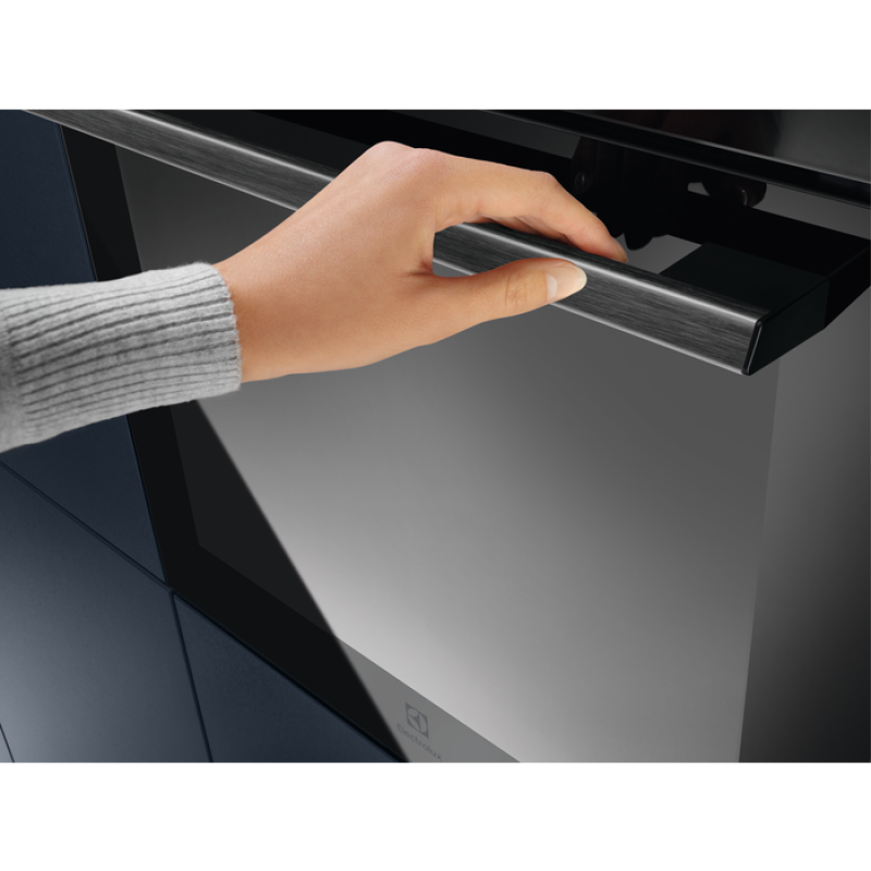 Духова шафа Electrolux LOD6F77WZ