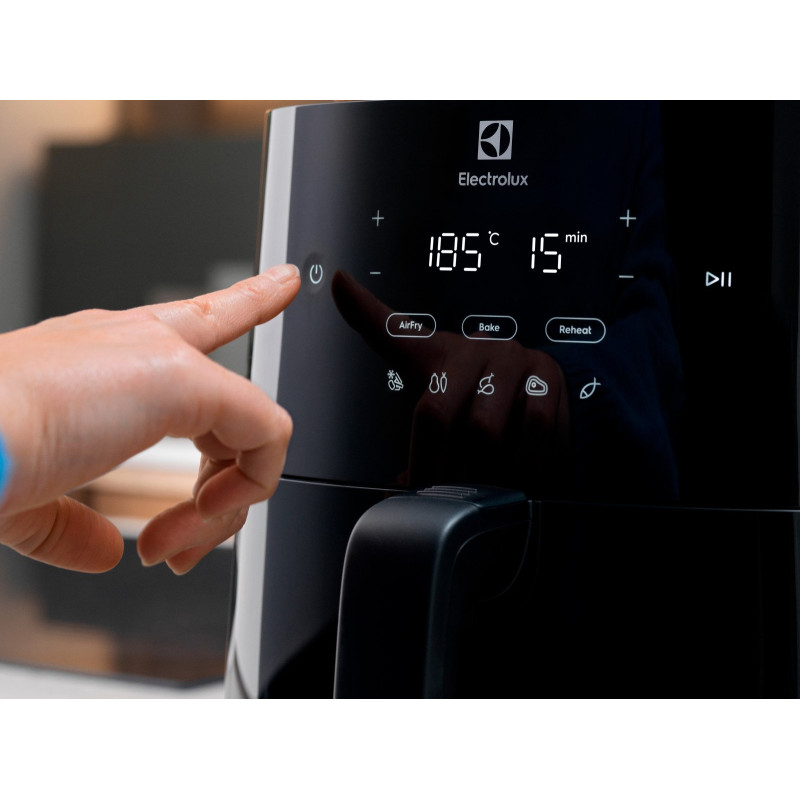 Мультипіч Electrolux EAF3B