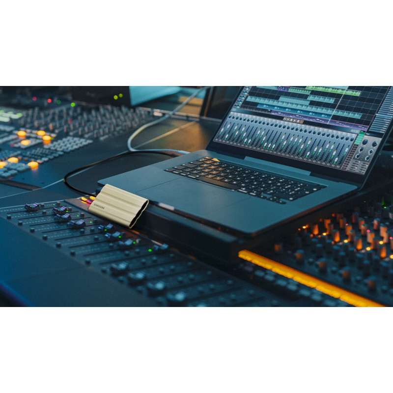 Накопичувач SSD Samsung USB 3.2 1TB T7 Shield (MU-PE1T0K/EU)