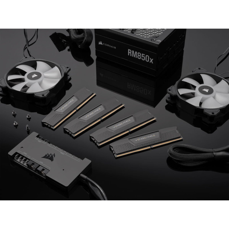 Модуль пам'яті Corsair 64 GB (2x32GB) 6200 MHz CL32 Vengeance (CMK64GX5M2B6200C32)