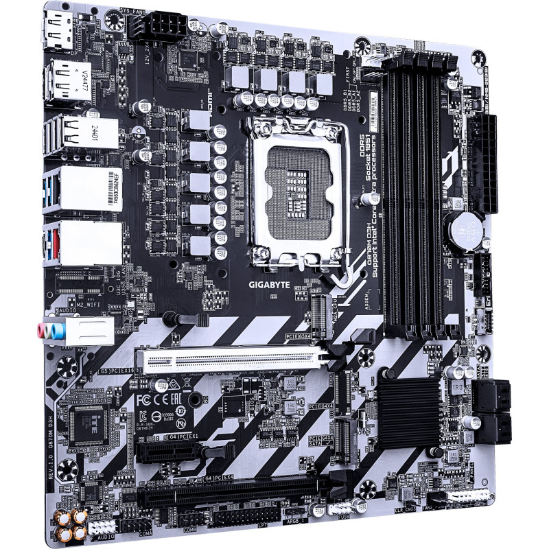 Материнська плата GIGABYTE Q870M D3H