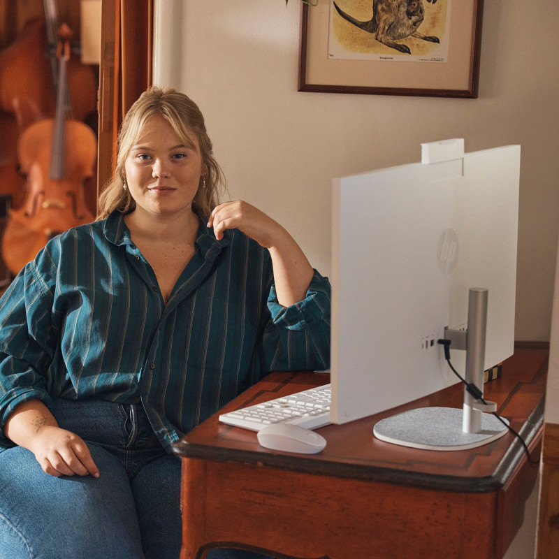 Моноблок HP 27-cr1010ua (AE0Q1EA)