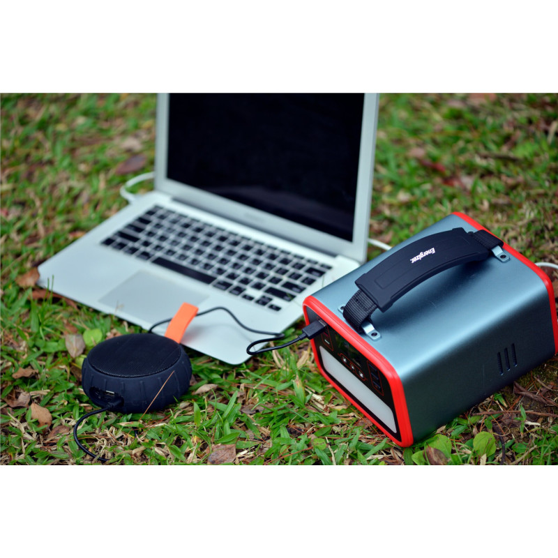Зарядна станція Energizer PPS320W1