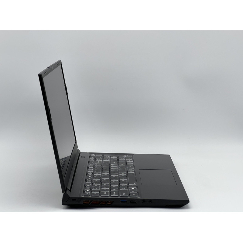 Ноутбук XPG XENIA 15G, i7-13700H, 16 GB, 960 GB, NVIDIA GeForce RTX 4070, 1920x1080, IPS [SH2604047] БУ