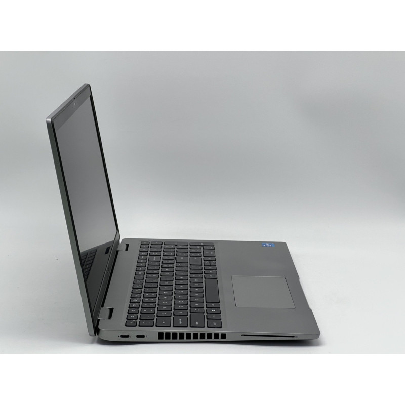 Ноутбук Dell Latitude 5520, i5-1145G7, 16GB, 240GB, Intel Iris Xe Graphics, 1920x1080, IPS [SH2601255]