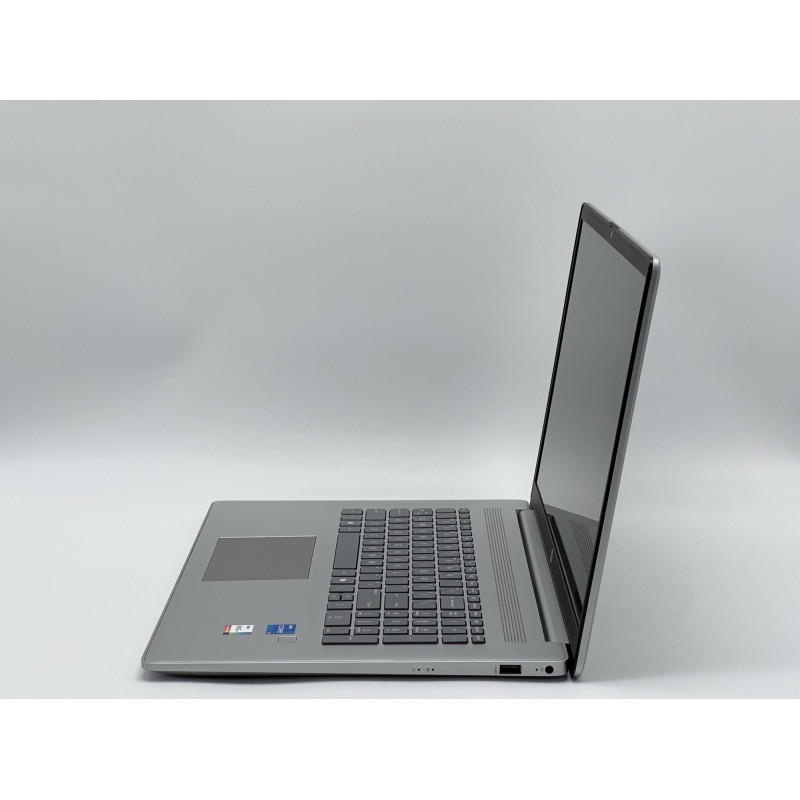 Ноутбук HP Laptop 17-c3000, I5-1334U, 16 GB, 240 GB, Intel UHD Graphics, 1600x900, TN [SH2603324] БУ