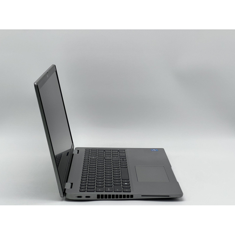 Ноутбук Dell Latitude 5520, i5-1145G7, 16GB, 240GB, Intel Iris Xe Graphics, 1920x1080, IPS [SH2602009]