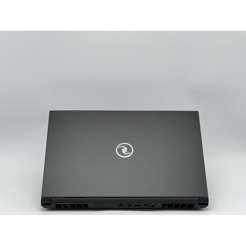 Ноутбук EVOO EG-LP10-BK20J03093, i5-10300H, 16 GB, 480 GB, NVIDIA GeForce GTX 1650, 1920x1080, IPS [SH2603304] БУ