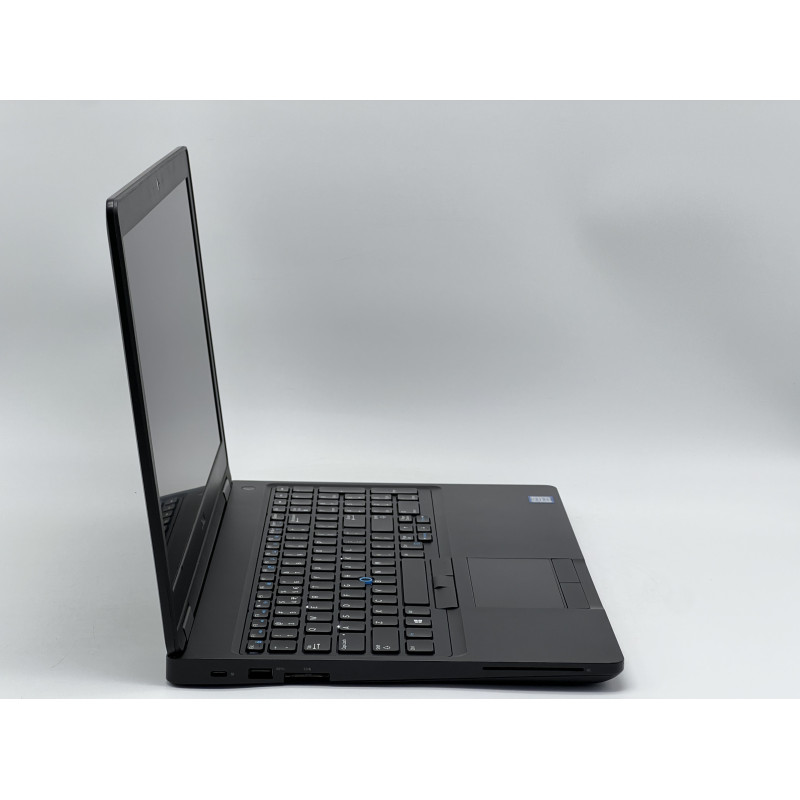 Ноутбук Dell Latitude 5590, i5-8250U, 16GB, 240GB, Intel UHD Graphics 620, 1920x1080, IPS [NS2509198]