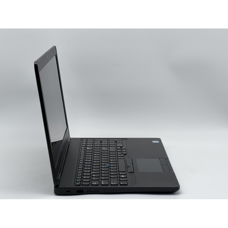 Ноутбук Dell Latitude 5590, i5-8250U, 16GB, 240GB, Intel UHD Graphics 620, 1920x1080, IPS [SH2510849]