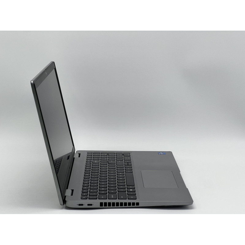 Ноутбук Dell Latitude 5520, i7-1185G7, 16 GB, 240 GB, Intel Iris Xe Graphics, 1920x1080, IPS [SH26021146] БУ