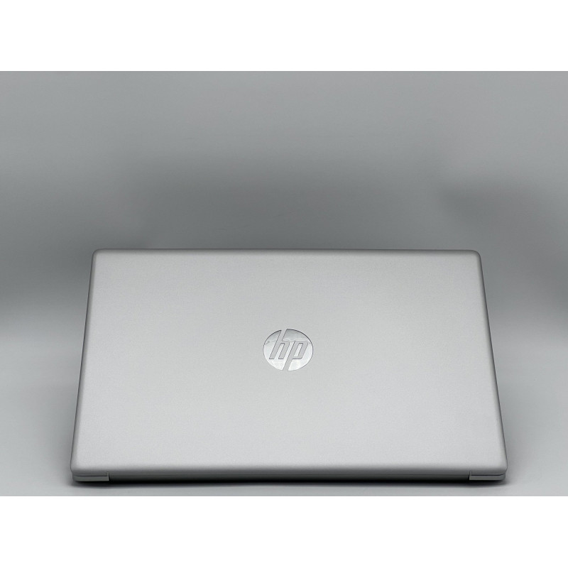 Ноутбук HP Laptop 17-c3000, I5-1334U, 16 GB, 240 GB, Intel UHD Graphics, 1600x900, TN [SH2602268] БУ